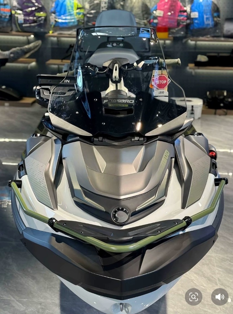 25 BRP Jetski Visboot Pinnacle - Jetski Fishing Equipment recensie en prijs